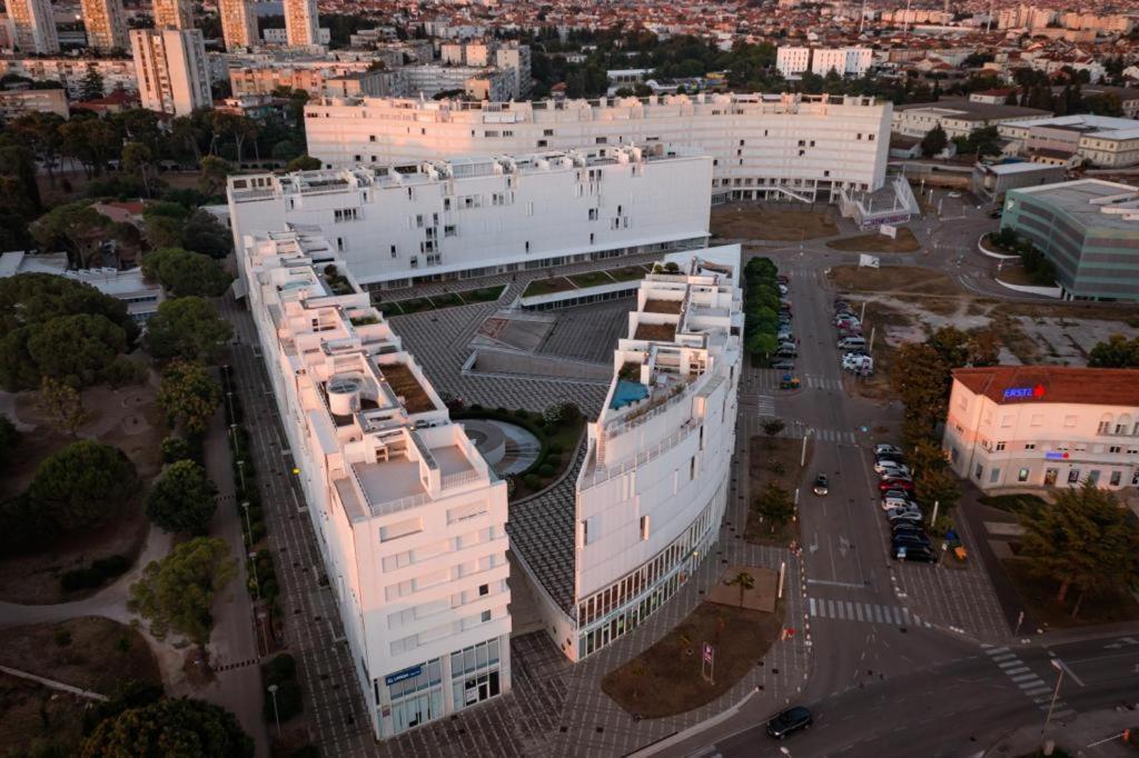 Apartment Cosmopolitan Задар Екстер'єр фото